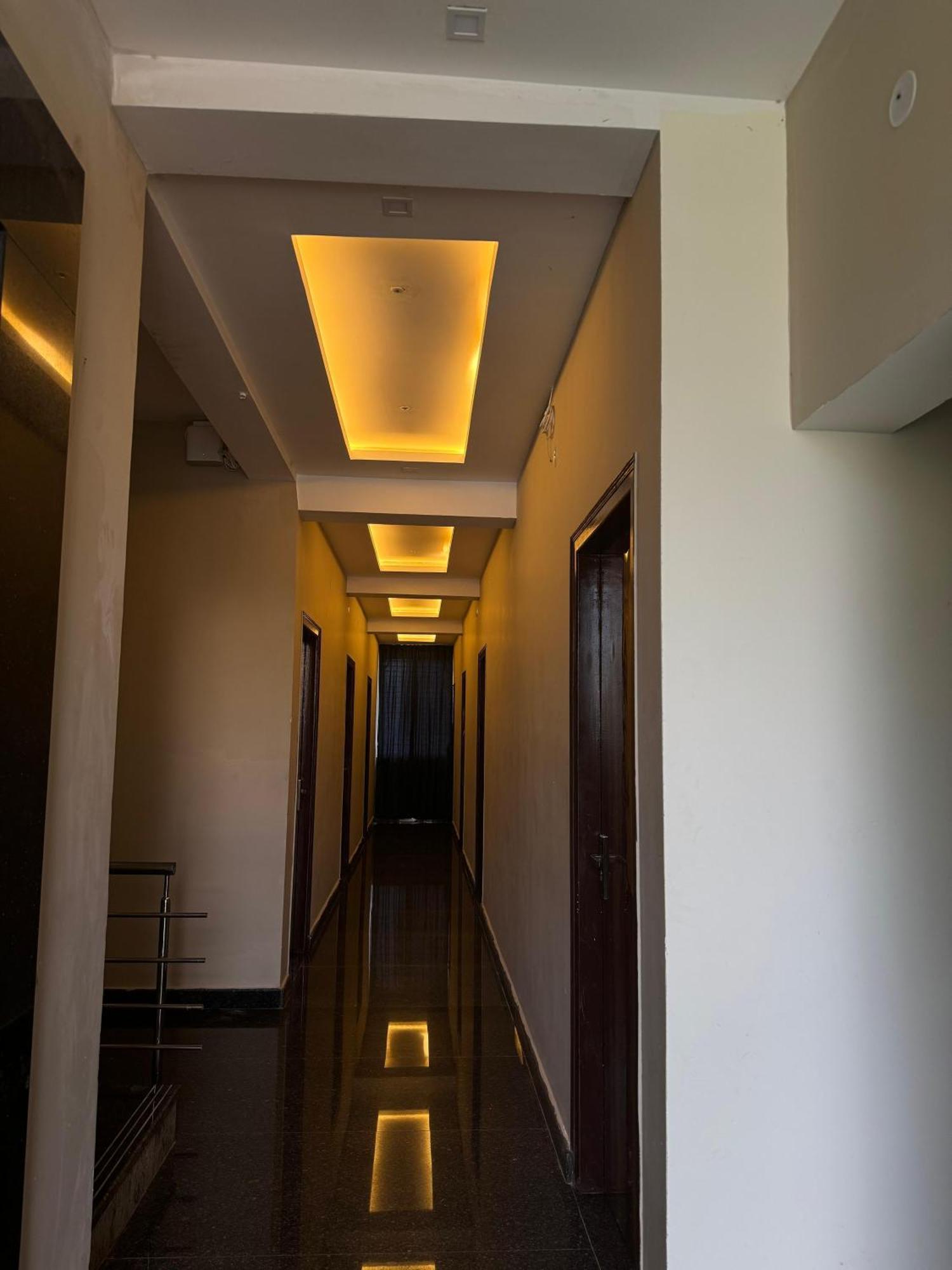Hoysala Lodge Arasalu Luaran gambar